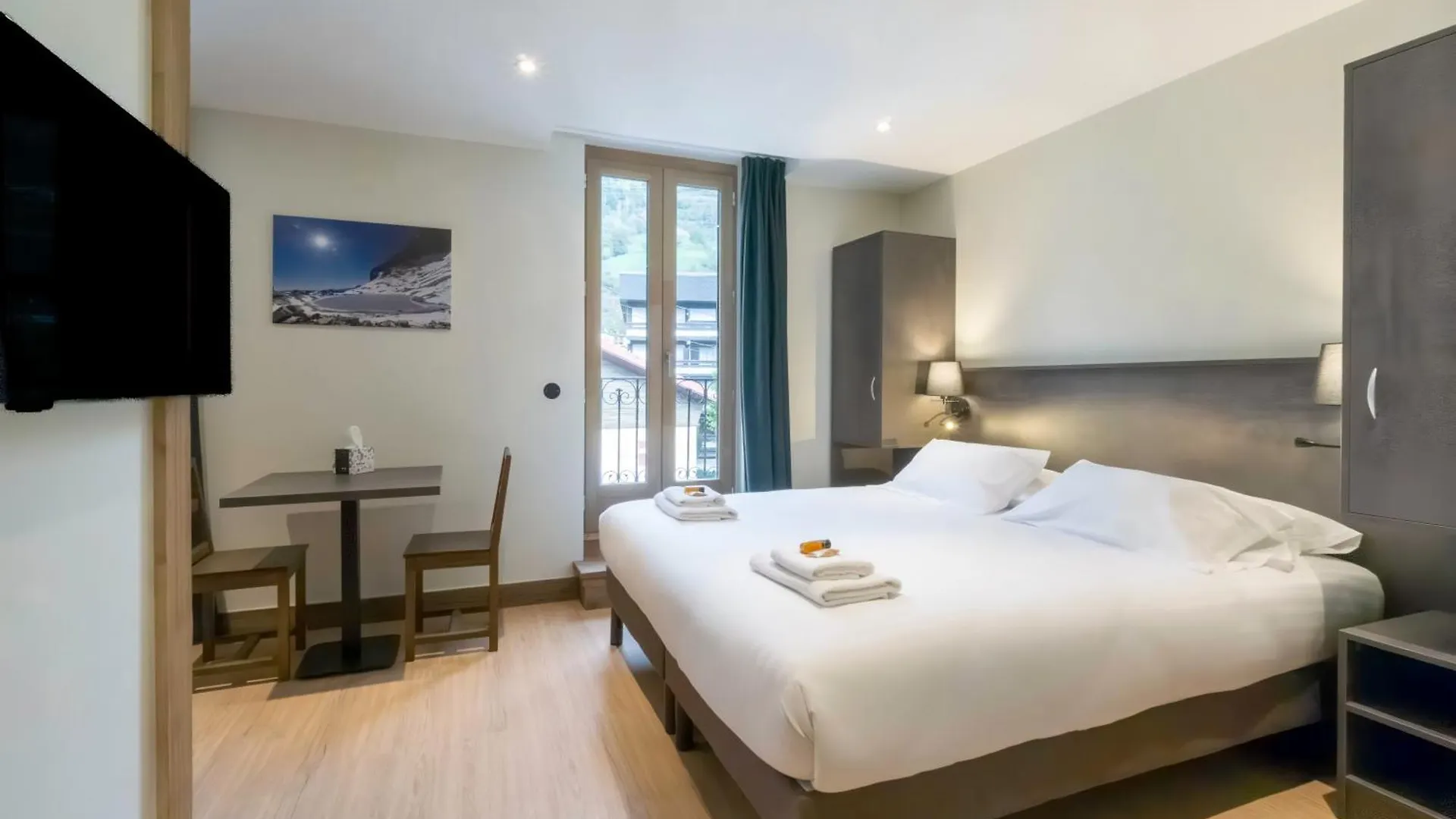 Hostellerie Du Petit Saint Bernard Bourg-Saint-Maurice Hotel