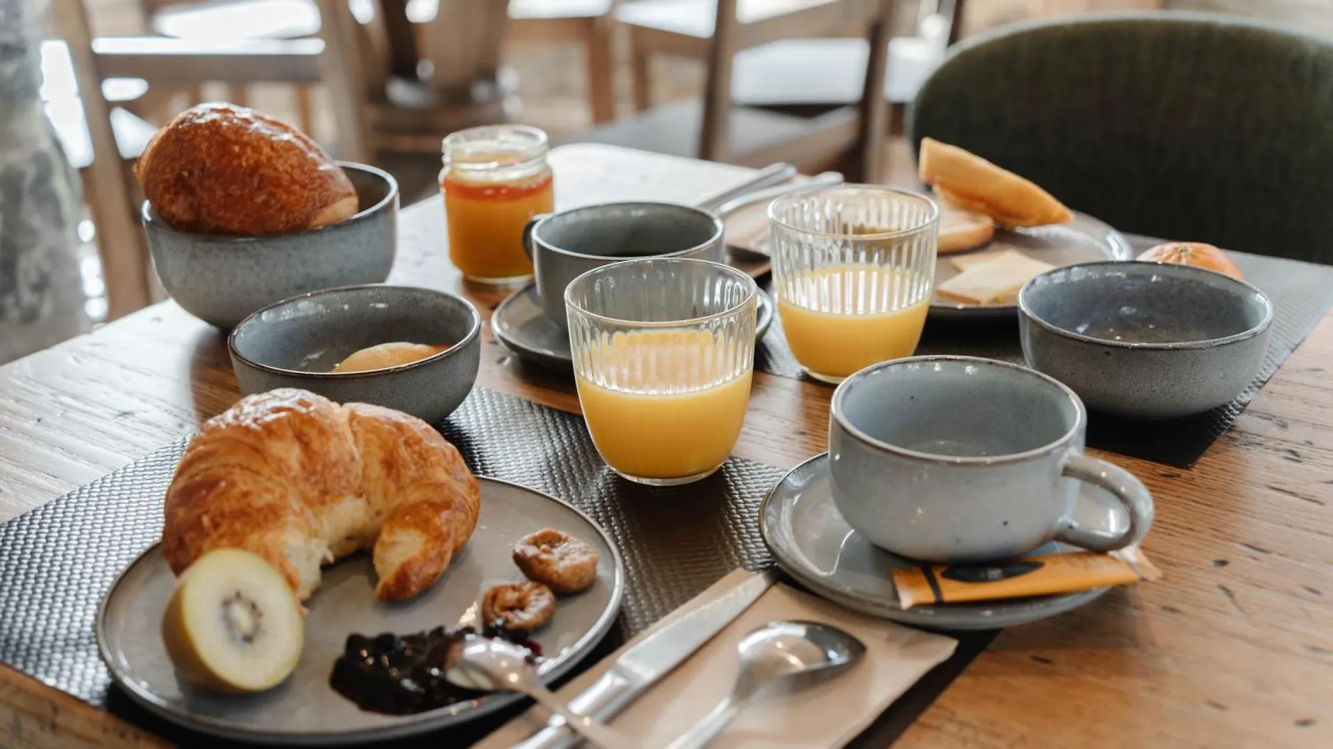 Hostellerie Du Petit Saint Bernard Bourg-Saint-Maurice
