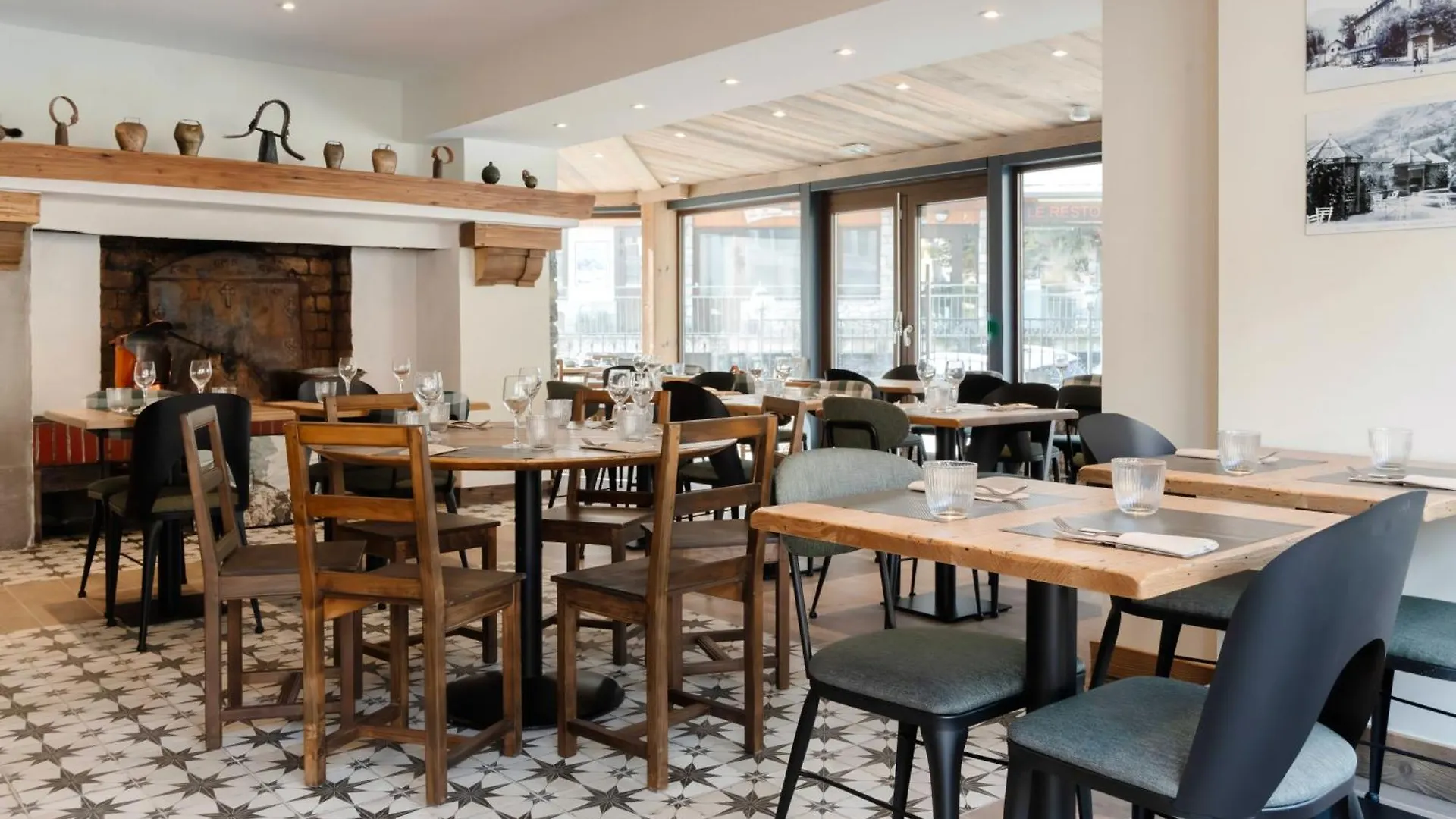 Hostellerie Du Petit Saint Bernard Bourg-Saint-Maurice