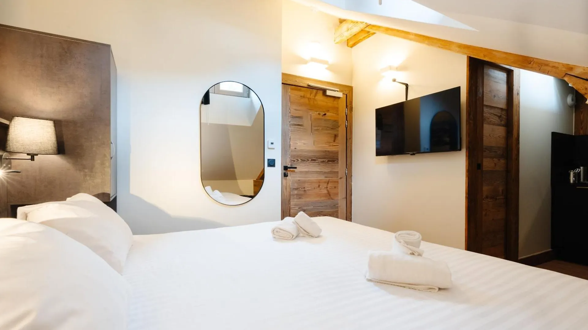 Hostellerie Du Petit Saint Bernard Bourg-Saint-Maurice 0*,