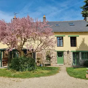 Les Berges De La Planchette Bed & Breakfast Yvignac-la-Tour